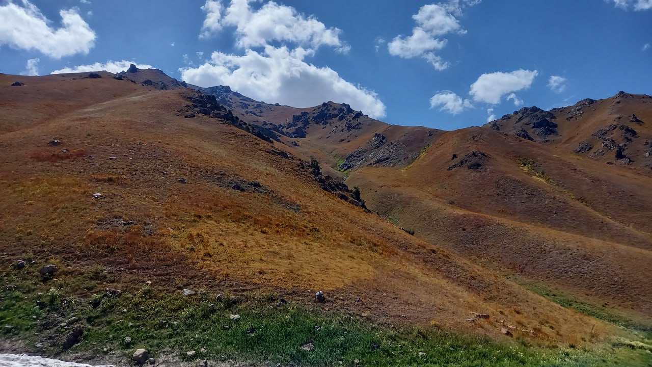 Чаткальский государственный биосферный заповедник.
